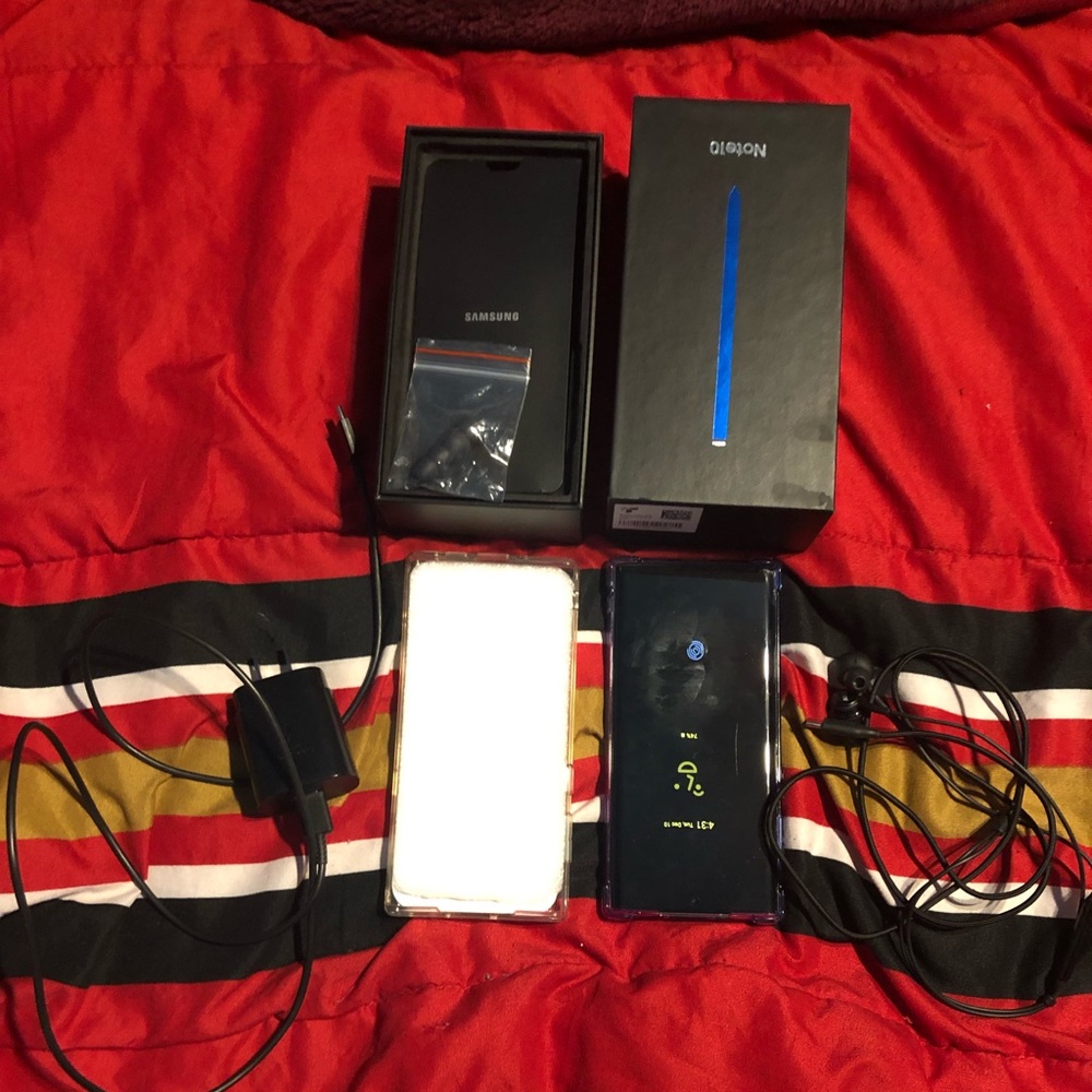 I’m selling my new Samsung galaxy note 10 for $700